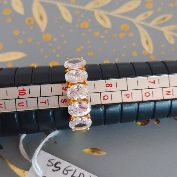 Genuine White Topaz Ring - Picture 9 of 9